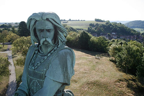 Alesia Gergovie émission spéciale - statue de Vercingétorix