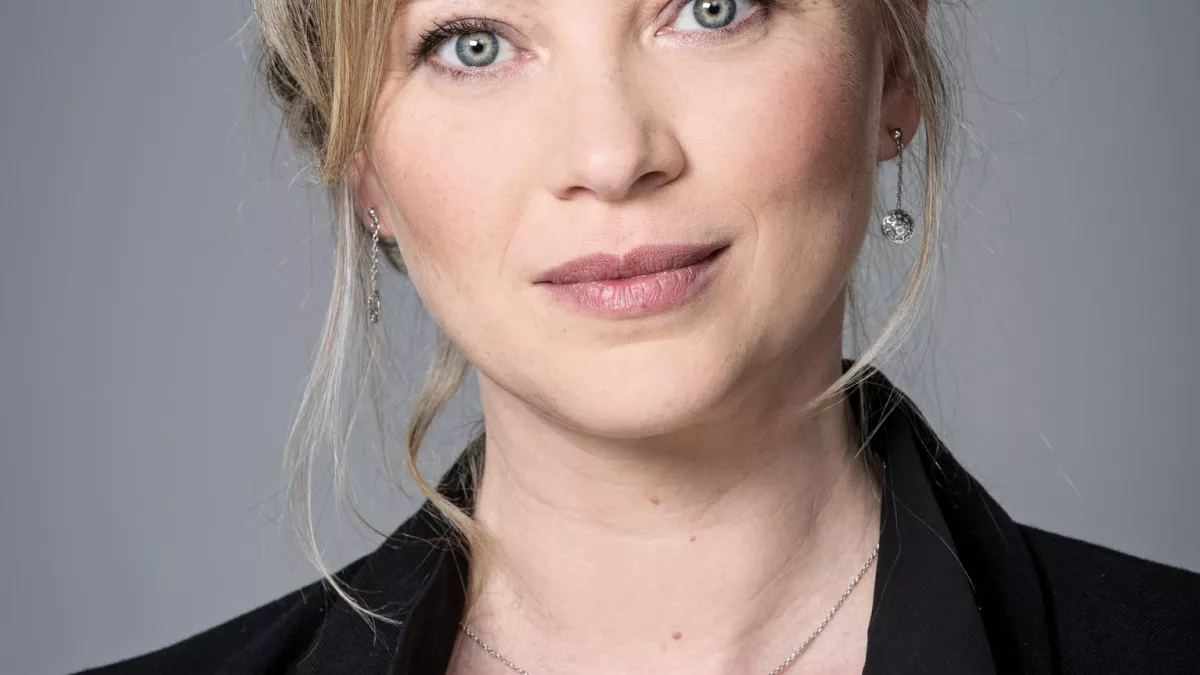 CANDICE RENOIR (STUDIO)