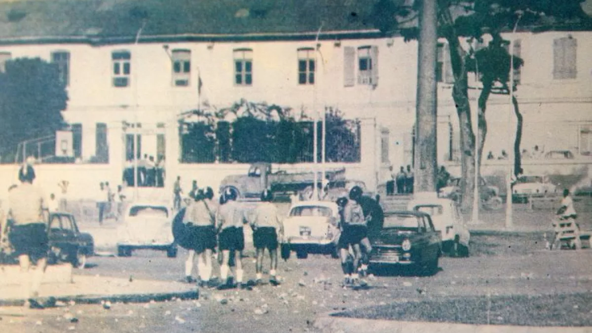 MÉ 67, UN MASSACRE OUBLIÉ A Pointe-à-Pitre, en mai 1967 (Photo tirée d'une exposition organisée en Guadeloupe en 2010. DR)