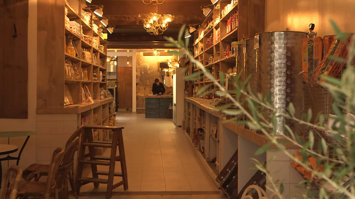© Cat et Cie QUAND L'EPICERIE SE LA JOUE FINE