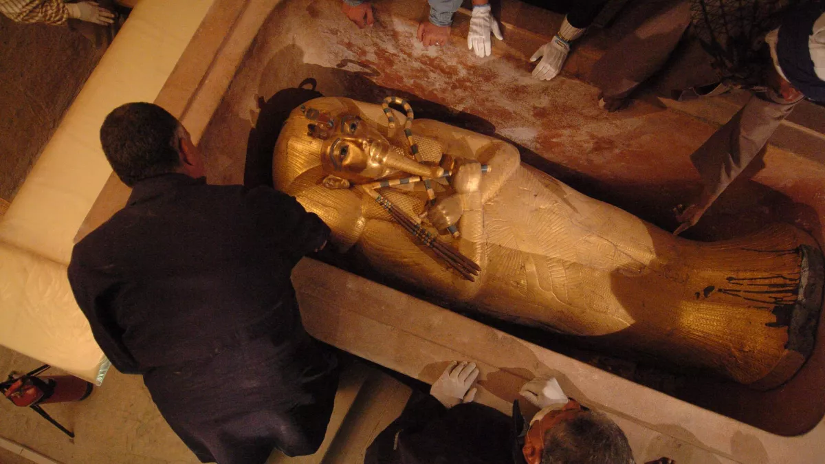 TOUTANKHAMON TOUTANKHAMON