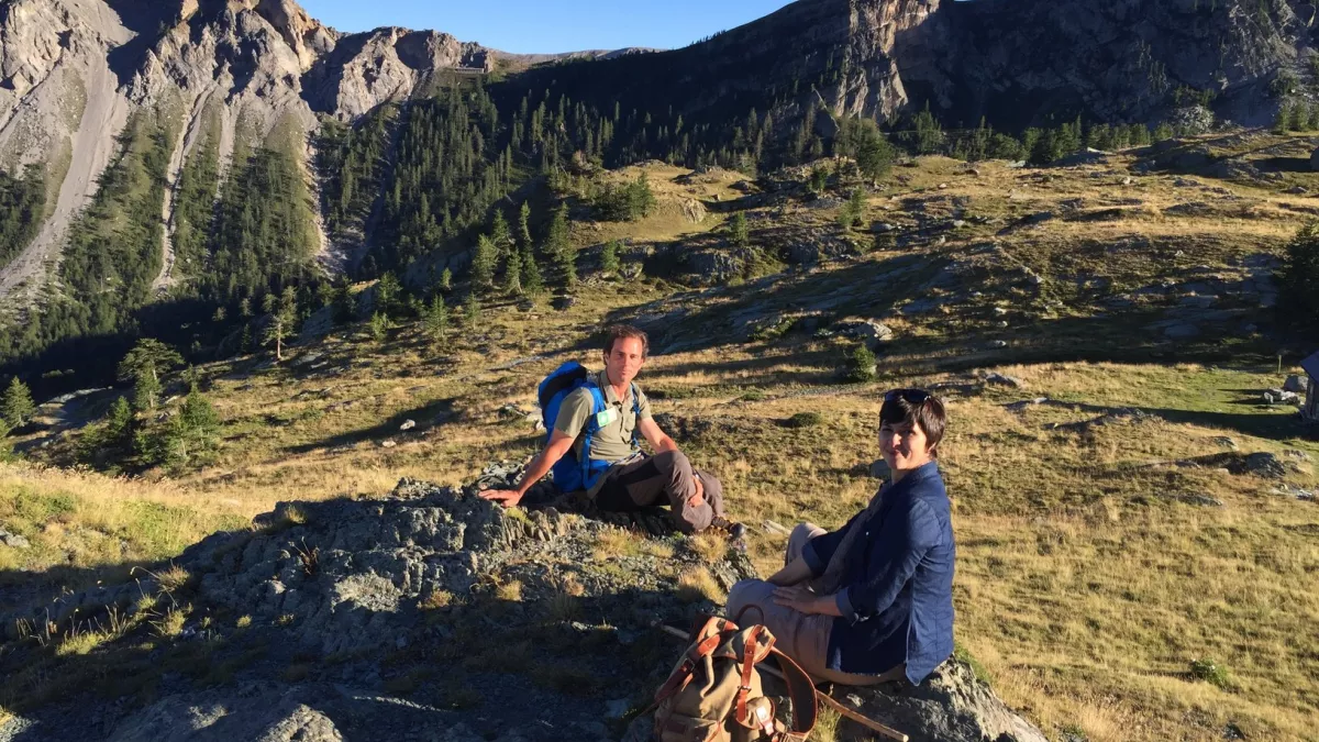 Tende et ses merveilles © G Machu Carine Aigon avec l'un de ses invités