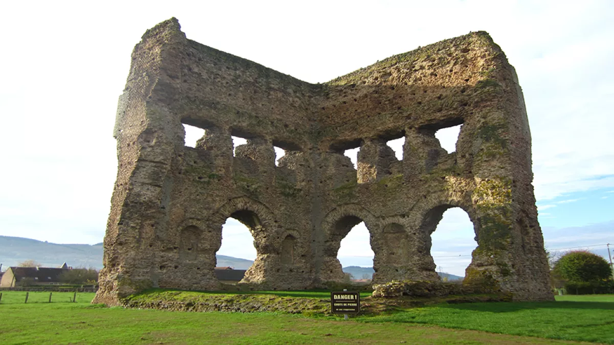 Autun, capitale Gallo Romaine Autun, capitale Gallo Romaine