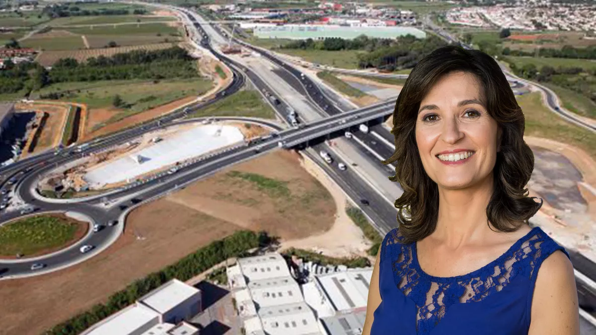 Anne-Sophie Mandrou et l'autoroute A9 © droits réservés Anne-Sophie Mandrou et l'autoroute A9 © droits réservés