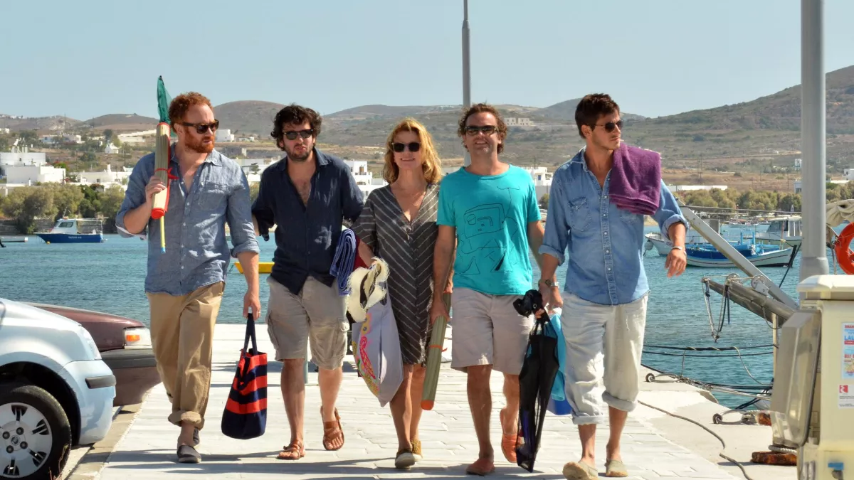 © Agat Films & Cie / Boo Productions / France 2 Cinéma / Appaloosa Développement / Pinou Films TU HONORERAS TA MÈRE ET TA MÈRE