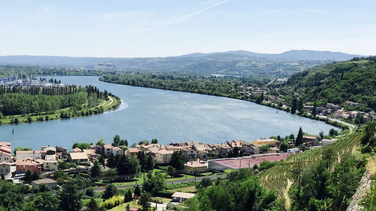 LES BALCONS DU RHÔNE LES BALCONS DU RHÔNE