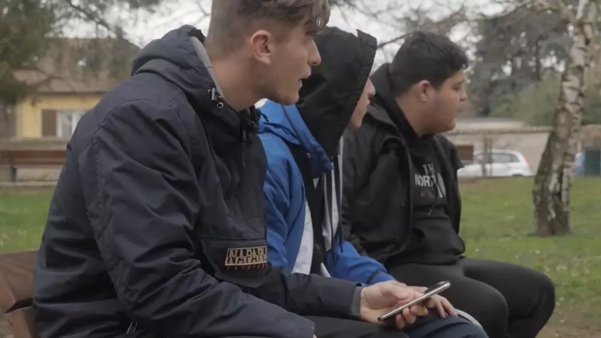 Mehdi, Wissam, Isabelle et les autres - Chroniques d'un quartier