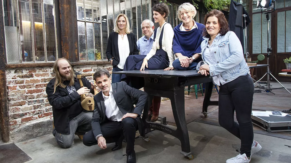 Les artisans et Eglantine Emeye © François Roelants