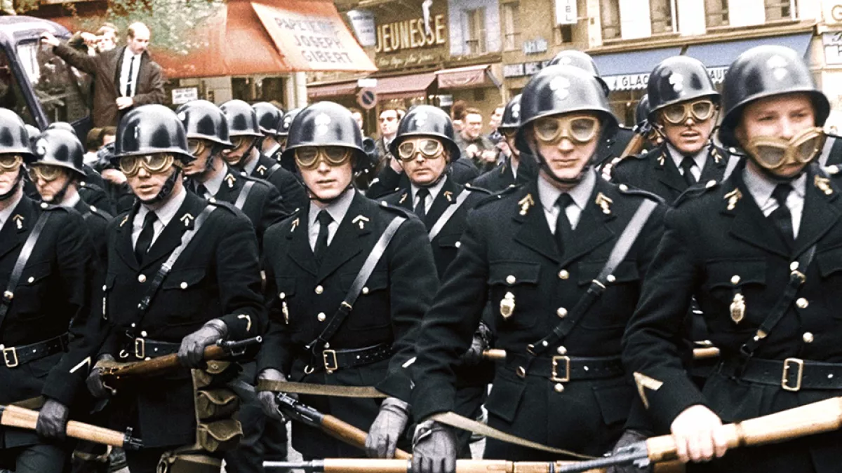 Gendarmes en mai 1968 © Gaumont Pathé Archives Gendarmes en mai 1968 © Gaumont Pathé Archives
