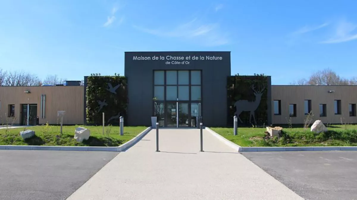 Maison de la chasse Norges la Ville