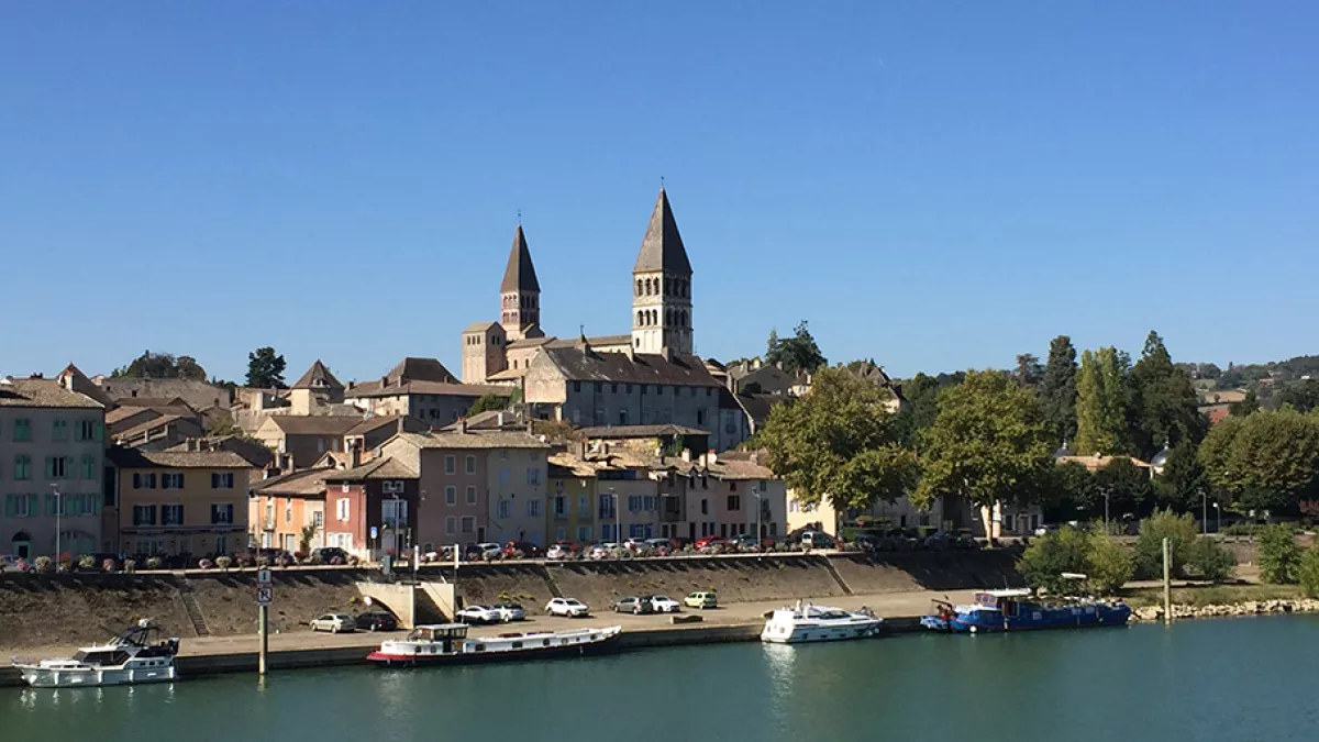 Vue de Tournus - Photo Tourisme Sud Bourgogne