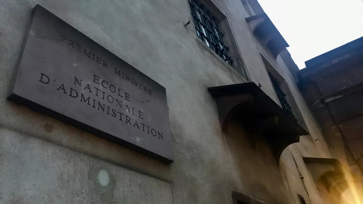 Faut-il supprimer l'Ena ? Crédit VIVA PRODUCTIONS Faut-il supprimer l'Ena ? Crédit VIVA PRODUCTIONS