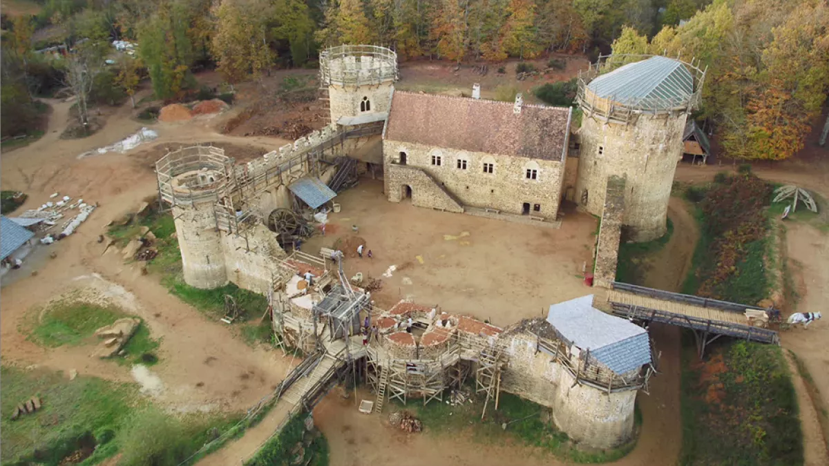 L'âge d'or des châteaux forts L'âge d'or des châteaux forts