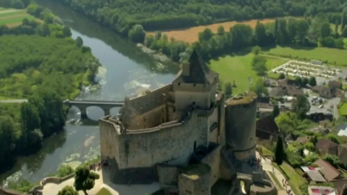 Cap Sud-Ouest "La Dordogne, un petit coin de paradis" Cap Sud-Ouest "La Dordogne, un petit coin de paradis"