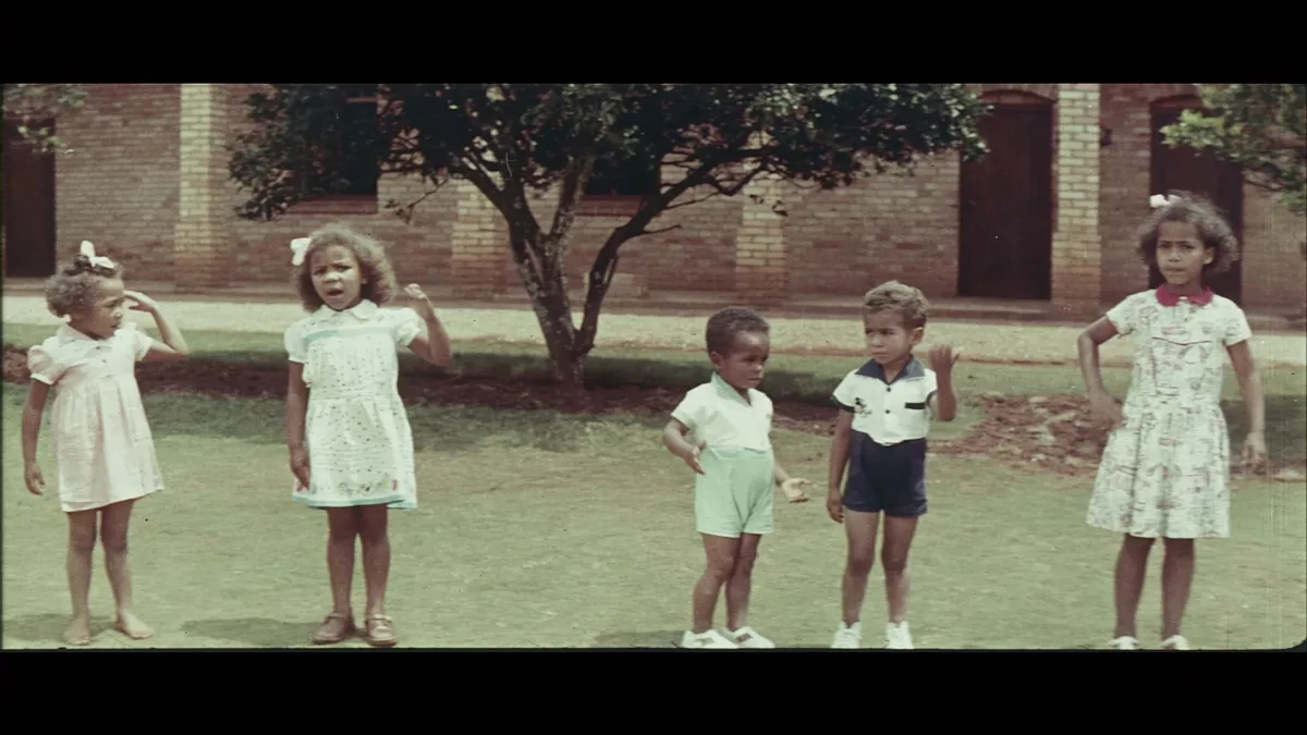 Documentaire : Métis, les enfants cachés de la colonisation Documentaire : Métis, les enfants cachés de la colonisation