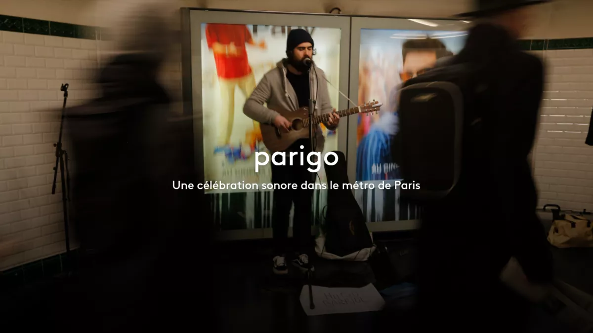 Une célébration sonore dans le métro de paris