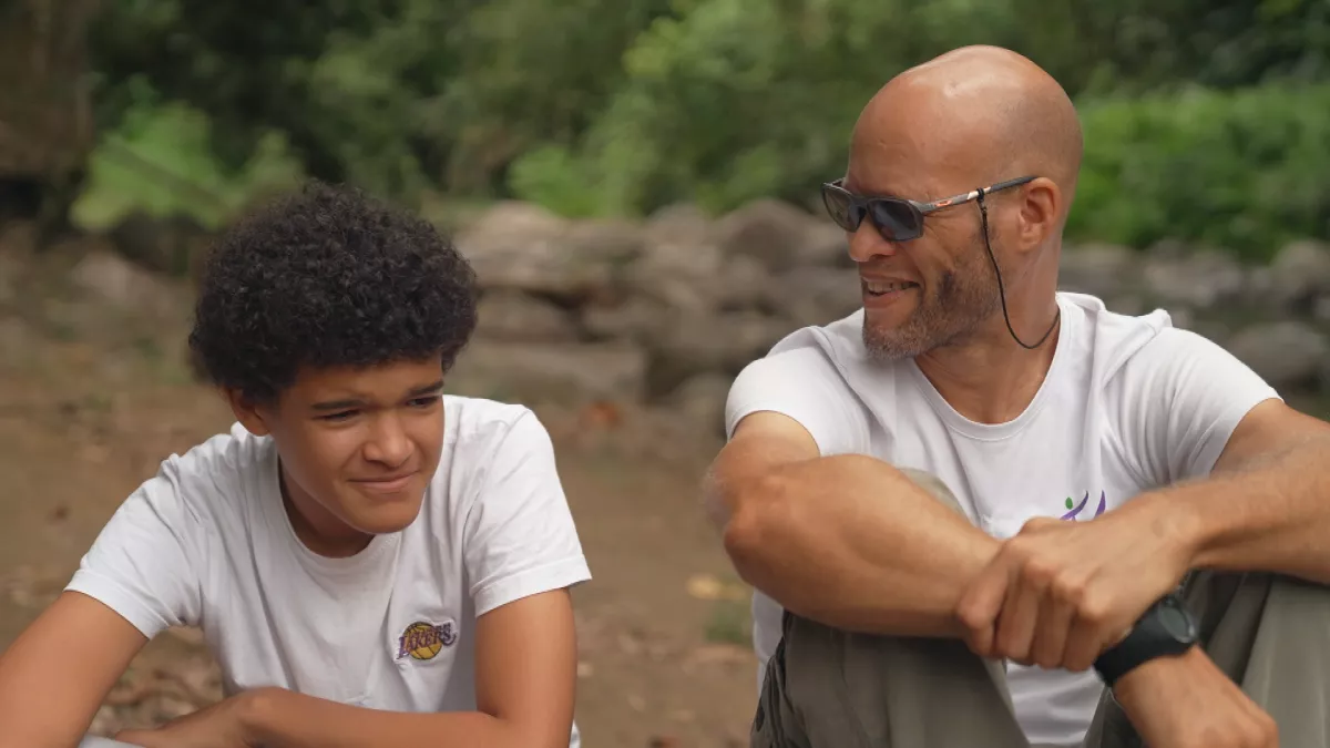 © Elephant Doc Thierry et son fils Nahyel