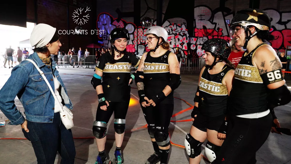 Courants d'Est - Reims prend ses quartiers d'été - crédit FTV Carine Aigon à Reims avec l'équipe de roller Beasties girls - Courants d'Est