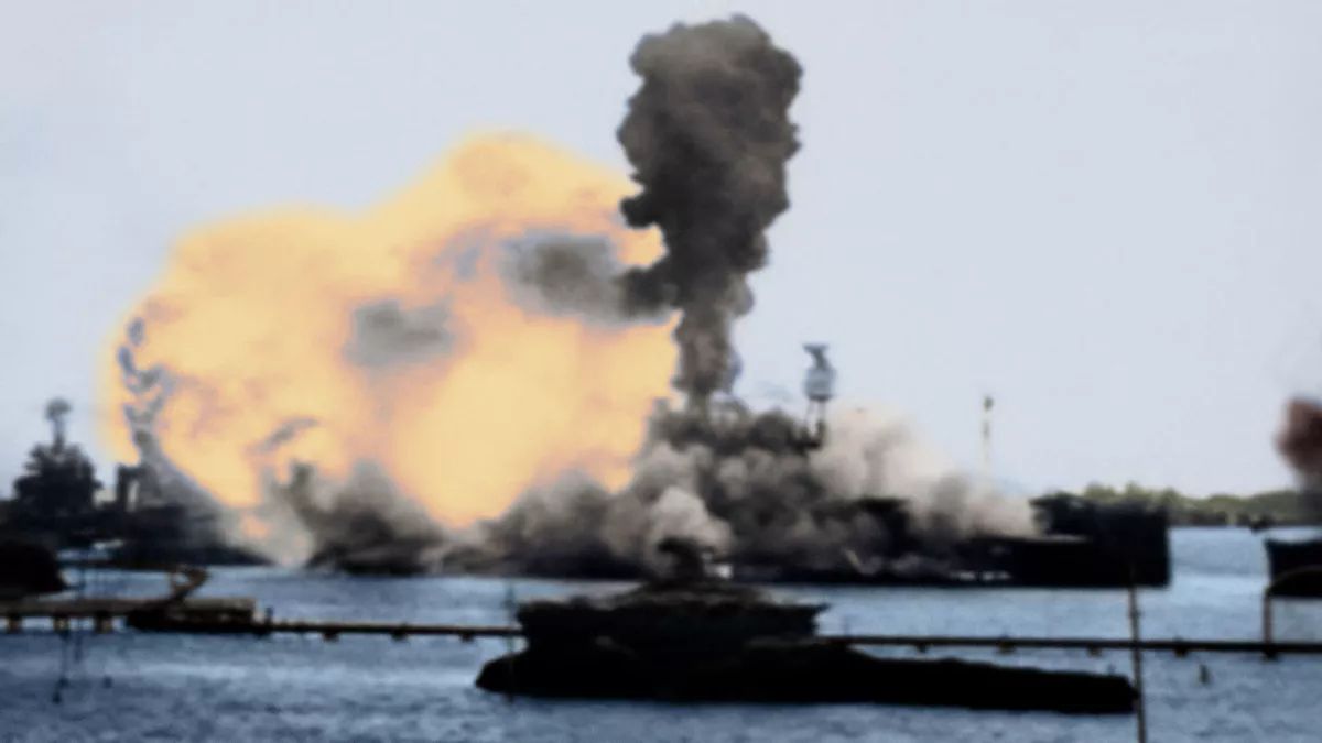 PEARL HARBOR, LE MONDE S' EMBRASE © Periscope Film PEARL HARBOR, LE MONDE S' EMBRASE © Periscope Film