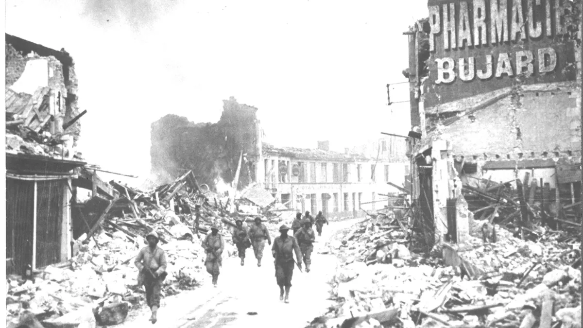 Royan après les bombardements • © Mairie de Royan