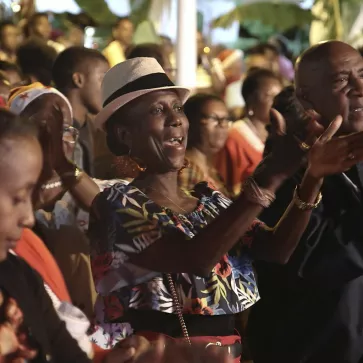 UN JOUR EN FETE... NWEL AUX ANTILLES