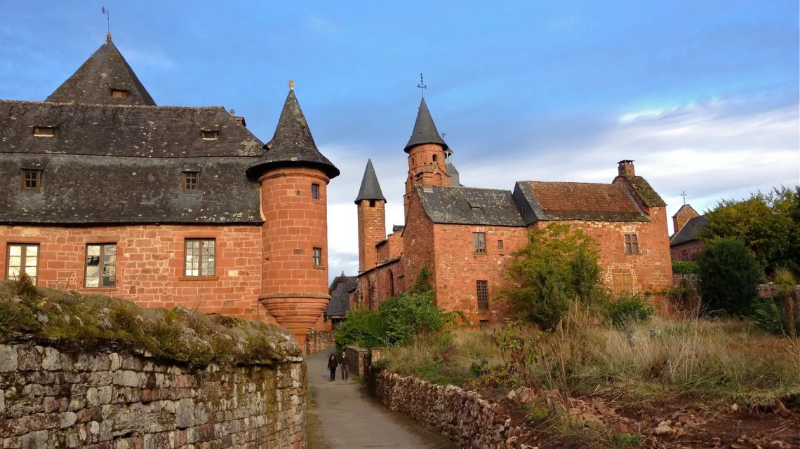 Village de Collonges la rouge
