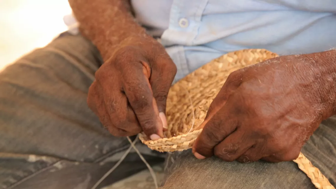 Bakoua, un chapeau pour la vie