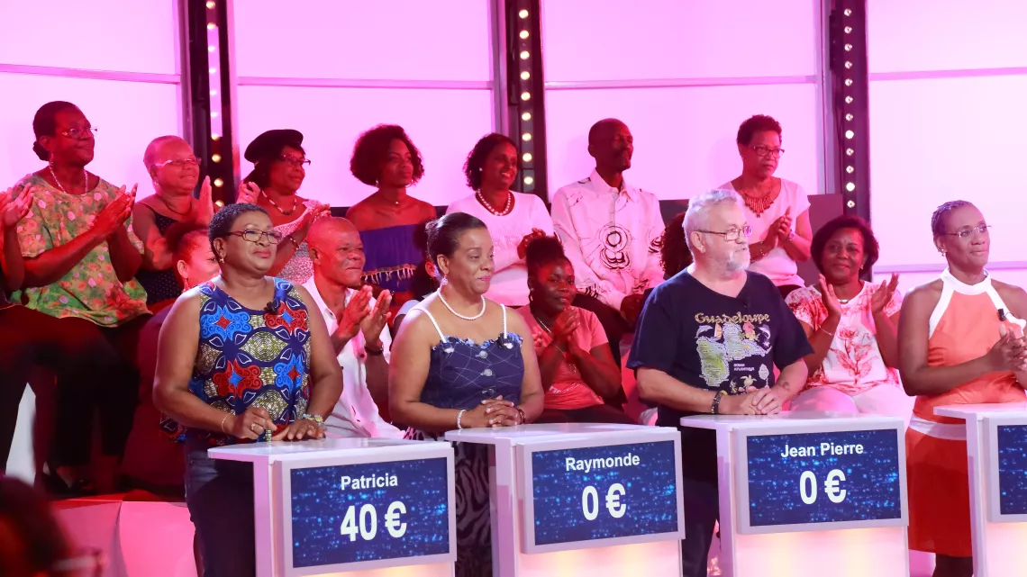 les candidats sur le plateau 