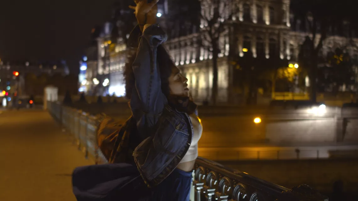 Mariannes noires : Iris sur la Seine