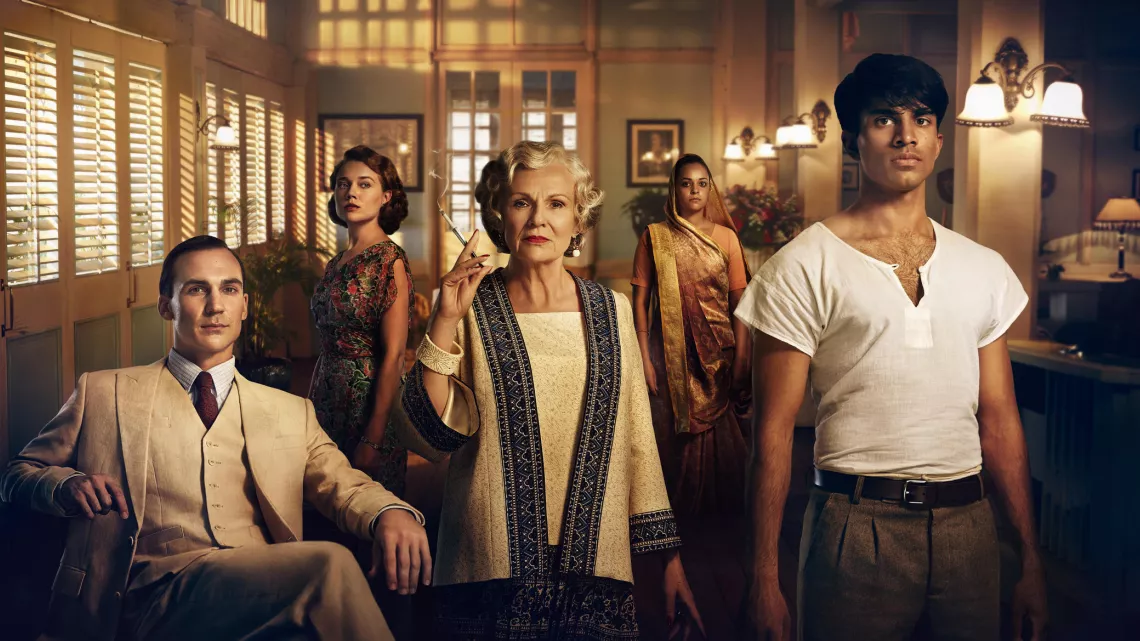 INDIAN SUMMERS S02