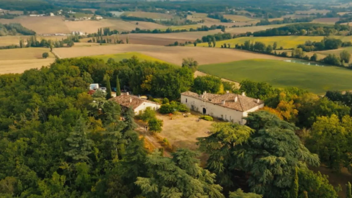 Nos maisons enchantées, la taillade de Nino Ferrer
