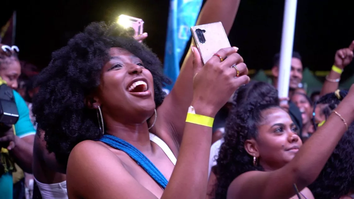 Caraïbes, le mensuel : La fièvre soca à Trinidad et Tobago