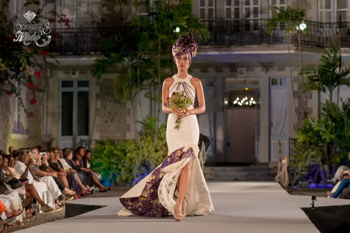 Les 1ères de la Mode au Château Depaz ©Laurent Laclé/Association Les Premières de la Mode Les 1ères de la Mode au Château Depaz
