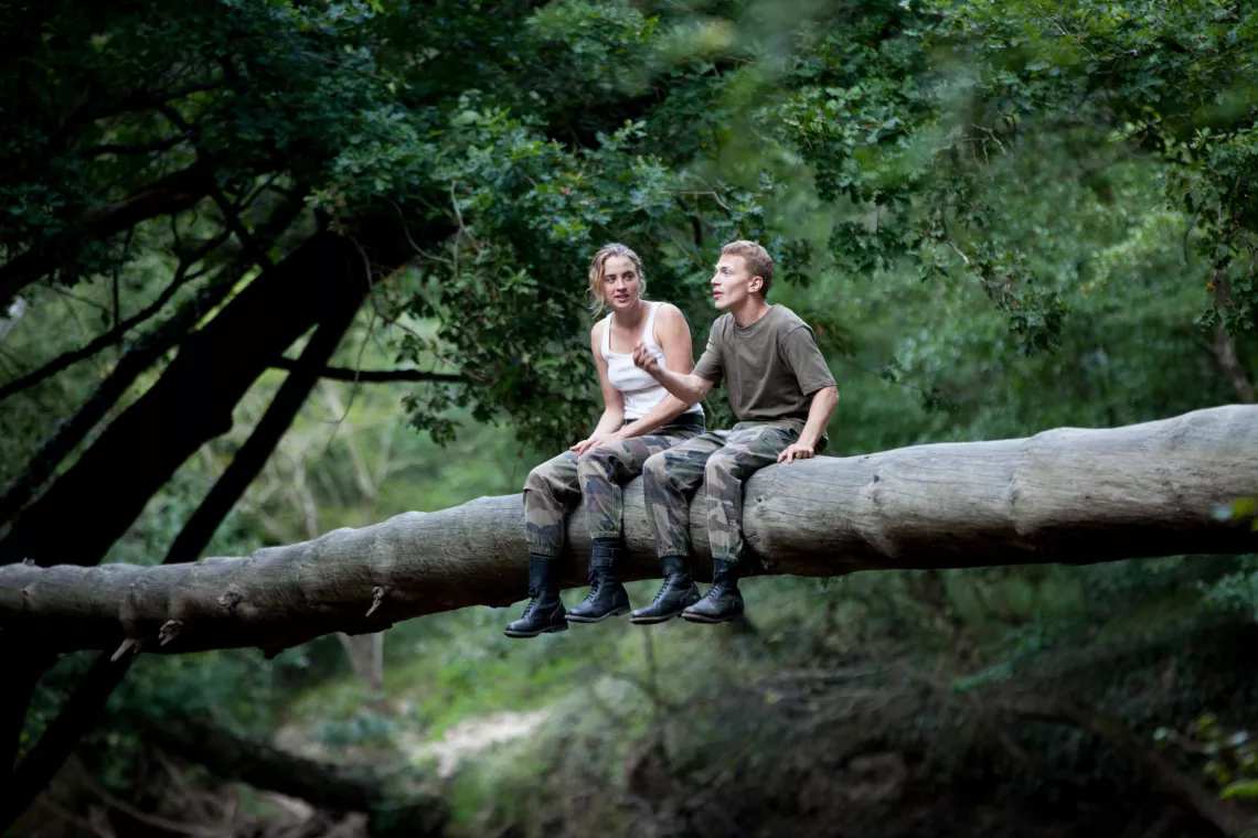 LES COMBATTANTS