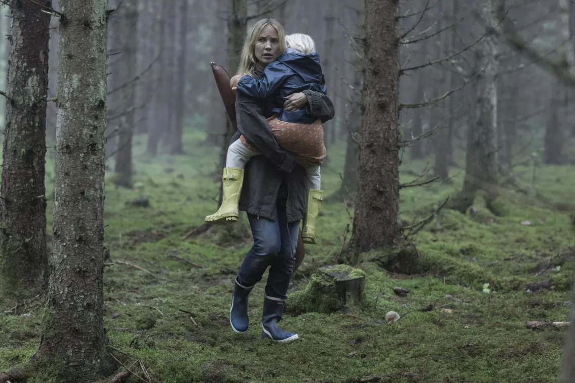 © ITV STUDIO GLOBAL ENTERTAINEMENT JORDSKOTT, LA FORET DES DISPARUS - Saison 1