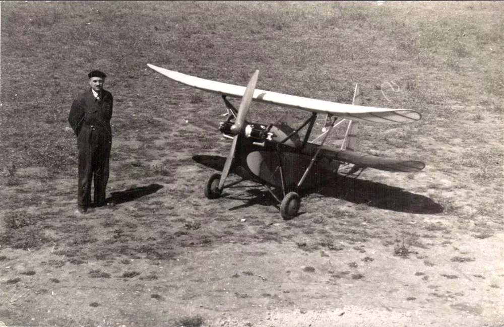 Le pou du ciel Henri Mignet et son HM16