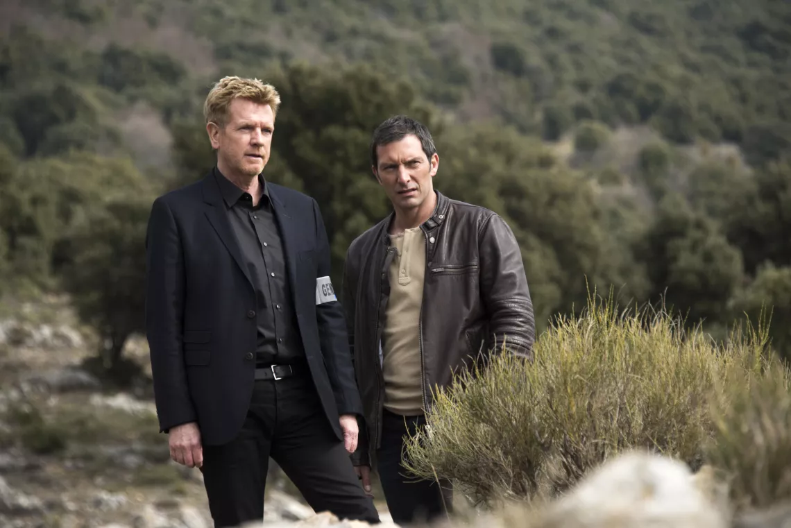© TF1 SECTION DE RECHERCHES - SAISON 11