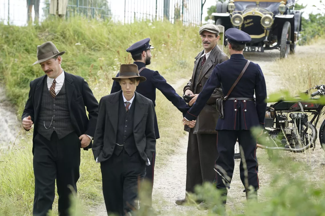 © Alain GUIZARD - Mother Production - FTV LA GARÇONNE