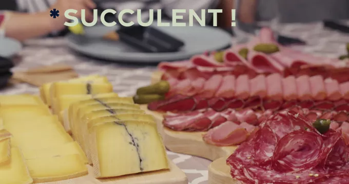 La raclette ... un plat Succulent ! la raclette, un plat succulent à partager en famille ou entre amis