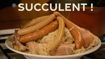 Succulent ! Belle assiette de choucroute garnie Succulent ! Belle assiette de choucroute garnie