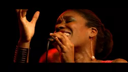 Tricia Evy en concert au New Morning BALADE DE NUIT AVEC TRICIA EVY