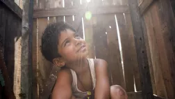 SLUMDOG MILLIONAIRE