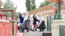 © Nathalie Guyon / FTV Le spectacle "Le ballet des Sapeurs" (Une saison au Puy du Fou / France 4)