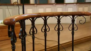 Barre tribunal d'Auxerre Photo FTV